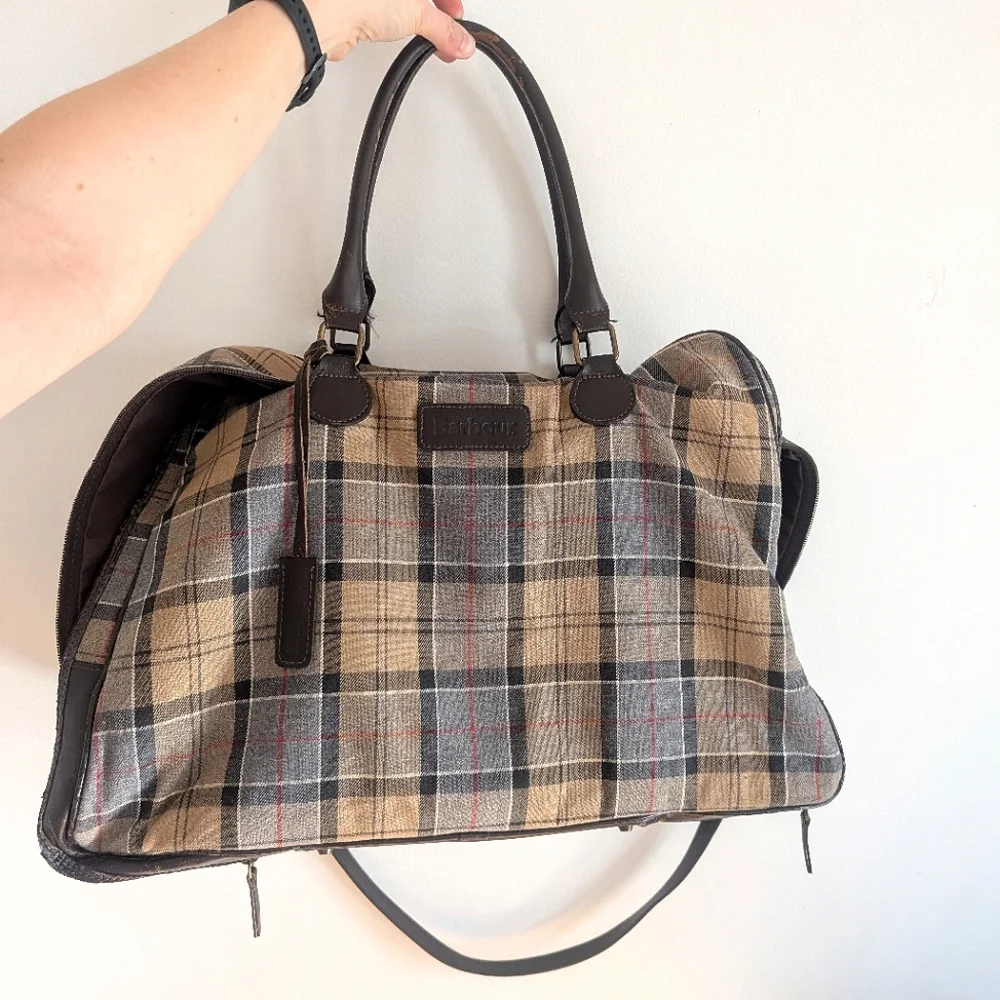 Barbour Vintage Overnight Weekender Zipper Duffle Bag in Dress Tartan - Picture 3 of 14